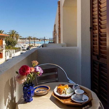סן ויטו לו קאפו Hotel Riva Del Sole מראה חיצוני תמונה