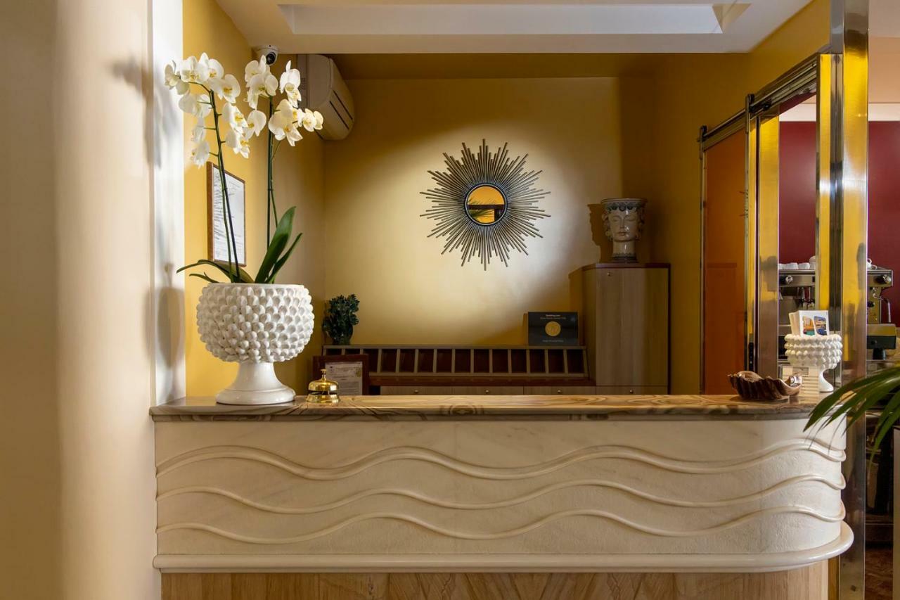 סן ויטו לו קאפו Hotel Riva Del Sole מראה חיצוני תמונה