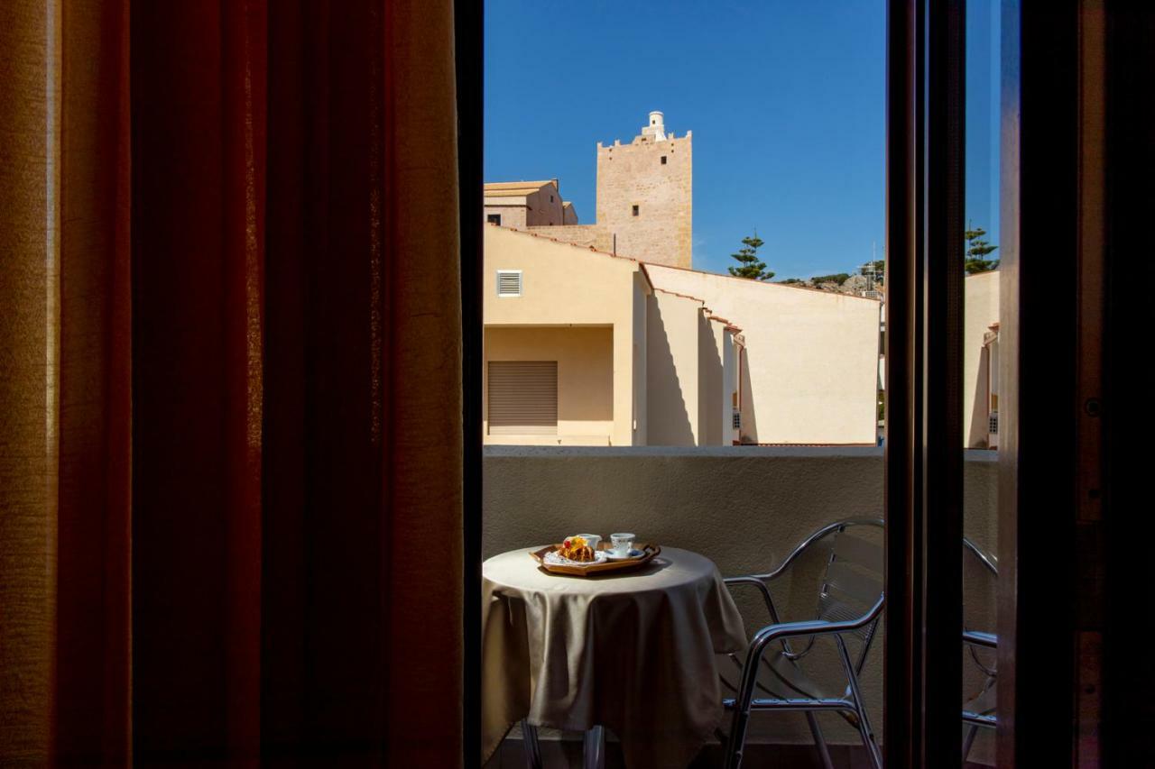 סן ויטו לו קאפו Hotel Riva Del Sole מראה חיצוני תמונה
